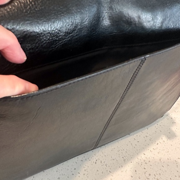 Wilson Black Leather Computer Briefcase - Picture 4 of 11